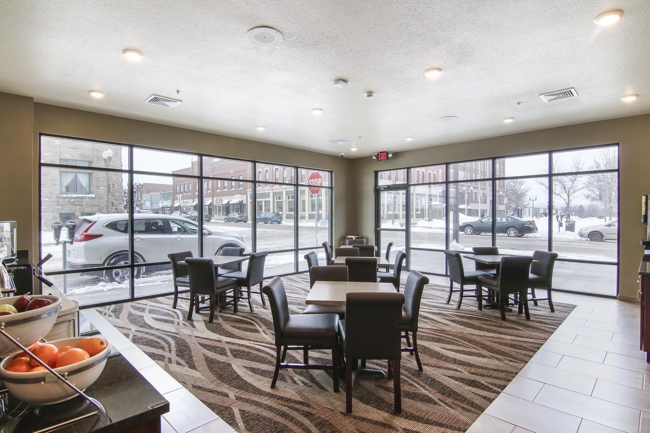 Cobblestone & - Menomonie/uw-stout 3*